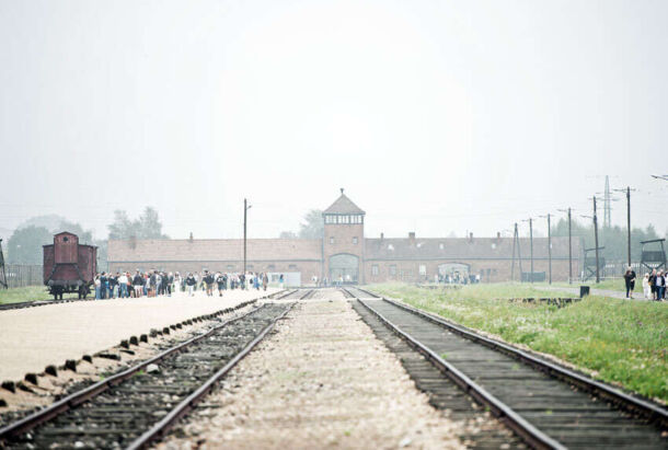 Auschwitz 1